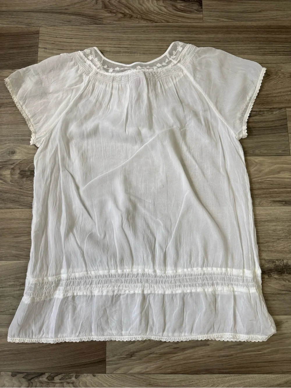 Johnny Was Lace Trim Peasant Blouse in White Delicate Bohemian Size Large - Picture 8 of 8